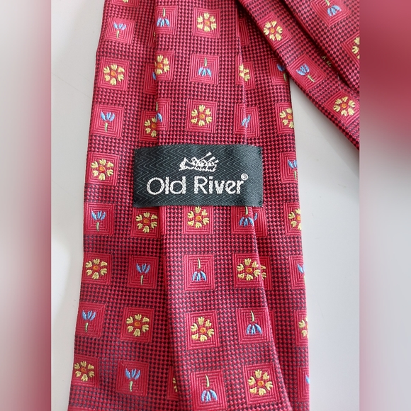 Old River Tie - Picture 6 of 10